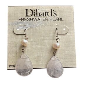 NEW Dillard’s freshwater pearl drop earrings